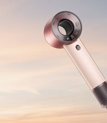 Dyson Supersonic™ Travel
