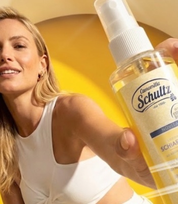 Saç Rengini Doğanın Gücüyle Açıyor